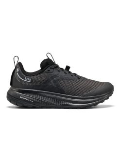 Women's Roam Trail Running Shoe  |  Black/Black