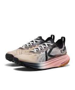 Alternative view of Women's Seek Trail Running Shoe  |  Black/Sunset Sand