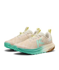 Alternative view of Women's Roam Trail Running Shoe  |  Birch/Cabbage