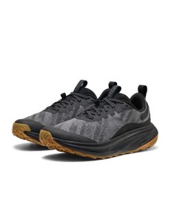 Alternative view of Women's Roam Trail Running Shoe  |  Black/Magnet